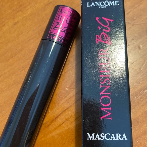 Lancôme Monsieur Big Volumizing Mascara - Picture 2 of 8